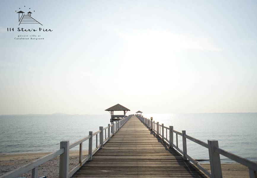 114 สตาร์ เพียร์ วิลล่า คาซาลูน่า บางแสน (114 Star's Pier Villa, Casalunar, Bangsaen) อยู่ใกล้หาดบางแสนเพียง 4 กิโลเมตร เป็นที่พักบางแสนติดทะเลแบบวิลล่า เหมาะสำหรับมากับเป็นครอบครัว