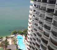 Nearby View and Attractions 3 Luxury Wongamat Tower