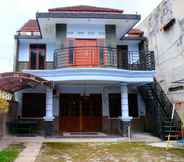 Exterior 3 Best House Syariah