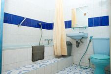 Bilik Mandi dalam Bilik Hotel Perdana