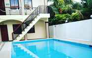 Kolam Renang 3 Master's Pension House 