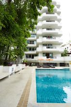 外観 4 Empire Sawatdi Suites