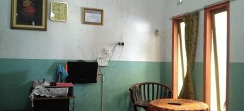 ล็อบบี้ 4 Budget Room at Mawar 7 House