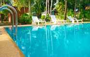 Kolam Renang 5 Happiness Resort