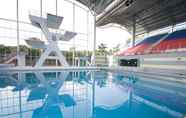 Hồ bơi 6 Trace Suites by SMS Hospitality Network