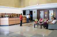 Lobby Graha Widya Bhakti at STIESIA Surabaya