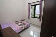 Bedroom Kusuma Pinus M12