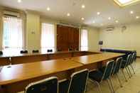 Functional Hall 678 Hotel Cawang