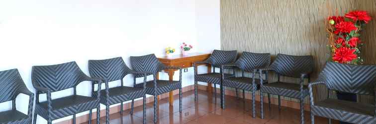 Lobby 678 Hotel Cawang