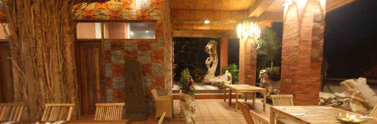 Lobi Udara Beach Resort Yoga & Spa