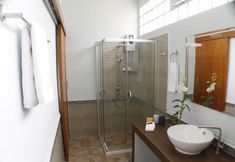 객실 내 욕실 2 Taratai Villa