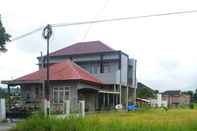 ภายนอกอาคาร Aulia Guest House