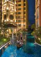 SWIMMING_POOL Venetian Signature Condo Resort Pattaya by Ecolink