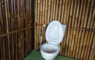 Toilet Kamar 5 Paddy D Sawah