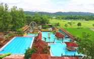 Swimming Pool 6 Hotel Wisata Benteng Van Der Wijck