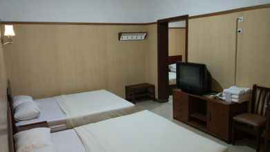Bedroom 4 Hotel Jelita Parahyangan