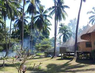 Exterior 2 Chandra De Libong B&B