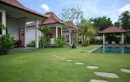 Swimming Pool 6 Bali Mynah Villas Resort