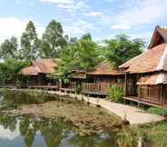 สระว่ายน้ำ 5 Jiang Lha Lanna Homestay