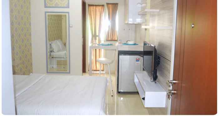 Phòng ngủ Green lake view apartement - ciputat