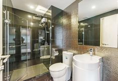 ห้องน้ำภายในห้อง 7 Thonglor Scenery By Favstay