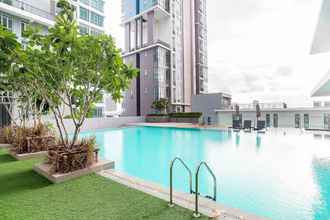 Kolam Renang 4 The Sky Sukhumvit By Favstay