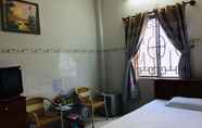 Bedroom 3 Nhu Y Hotel Phu Yen