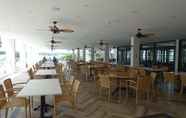 Restaurant 7 Club Samal Resort
