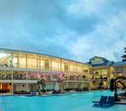 Kolam Renang 3 Club Samal Resort