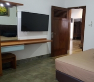 Kamar Tidur 5 Sultan Guest House & Resto