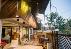 Exterior 4 Soft Dormtel Night Bazaar