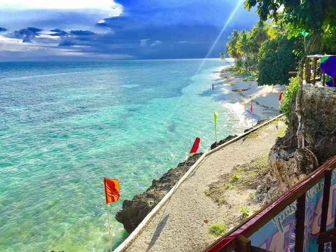 LOBBY La Isla Bonita Talikud Island Beach Resort