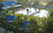 Swimming Pool 3 Castle Howchow Beach Resort Hotel 