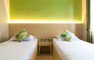 Bedroom 6 Azzahra Guest House Syariah