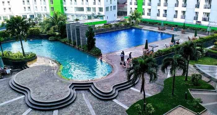 Kolam Renang Apartemen Green Lake View By Hexa Room