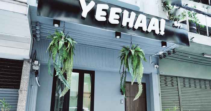 Exterior Yeehaa Hotel