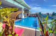 Kolam Renang 2 Orussey One Hotel & Apartment