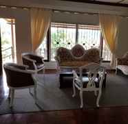 Lobby 2 Full House 4 Bedroom at New Citra alam Sukuh