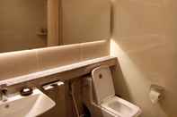 Toilet Kamar On Hotel