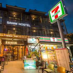 Sanim Hostel 1, Hotel The Naga Kitchen at Banyan Tree