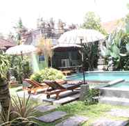 Swimming Pool 5 Villa Bungsil Gading