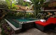 Kolam Renang 7 Natha Ubud Private Pool Villa