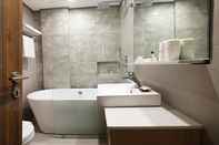 Phòng tắm bên trong Altabriza Resort Boracay