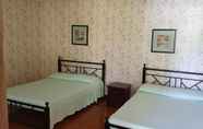 Kamar Tidur 2 Astraa Guesthouse Tagaytay