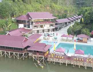 ภายนอกอาคาร 2 Danau Poso Resort