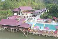 Bên ngoài Danau Poso Resort