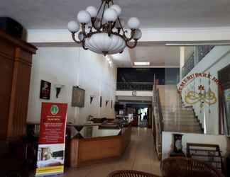 Lobi 2 Semeru Park Hotel