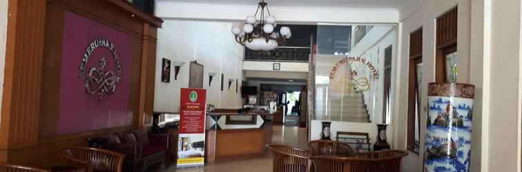 Lobby Semeru Park Hotel