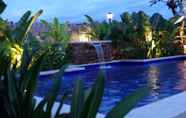 Swimming Pool 2 Pondok Jempiring Kuta