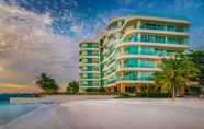 Bangunan 5 Paradise Ocean View Beachfront Condominium In Pattaya